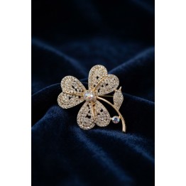 Gold Renk Zirkon Taşlı Yonca Model Broş TJ-BR498