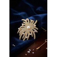 Zirkon Taşlı Gold Renk İnci Detaylı Broş TJ-BR504