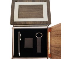 Özel Ahşap Kutulu Mat Siyah Kalem Anahtarlık ve Çakmak Set