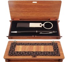 Siyah Kalem ve Anahtarlık Ahşap Kutulu Set