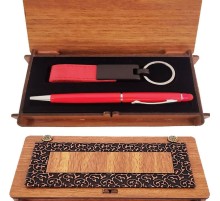 Ahşap Kutulu Kırmızı Kalem ve Anahtarlık Set