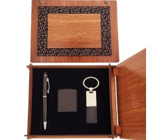 Ahşap Kutulu Siyah Kalem Anahtarlık ve Mat Çakmak