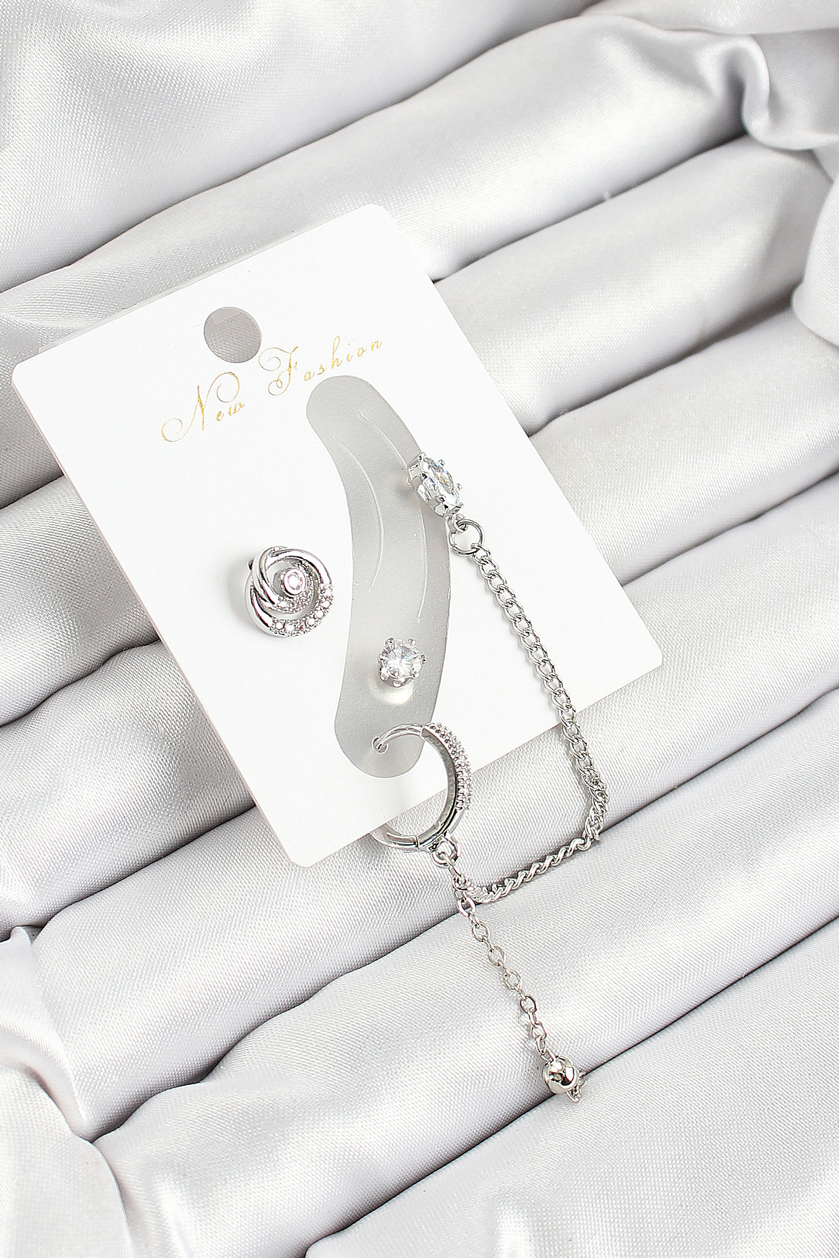 Pirinç Halka Figürlü Zirkon Taşlı Gümüş Renk 3'lü Kıkırdak Kadın Küpe Set - TJ-BKP10662