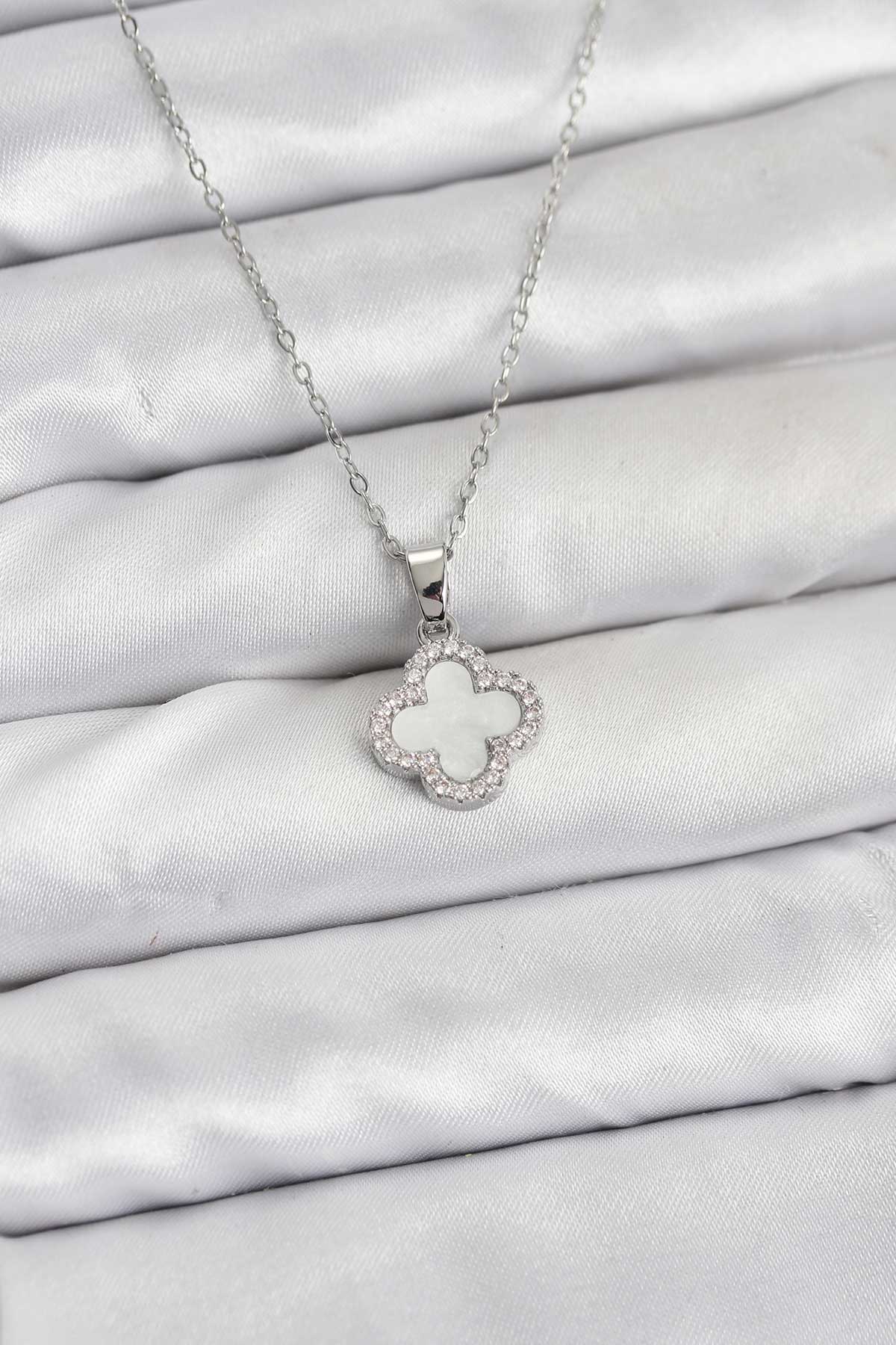 316L Çelik Zincir Gümüş Renk Sedefli Yonca Kadın Kolye - TJ-BKO10766