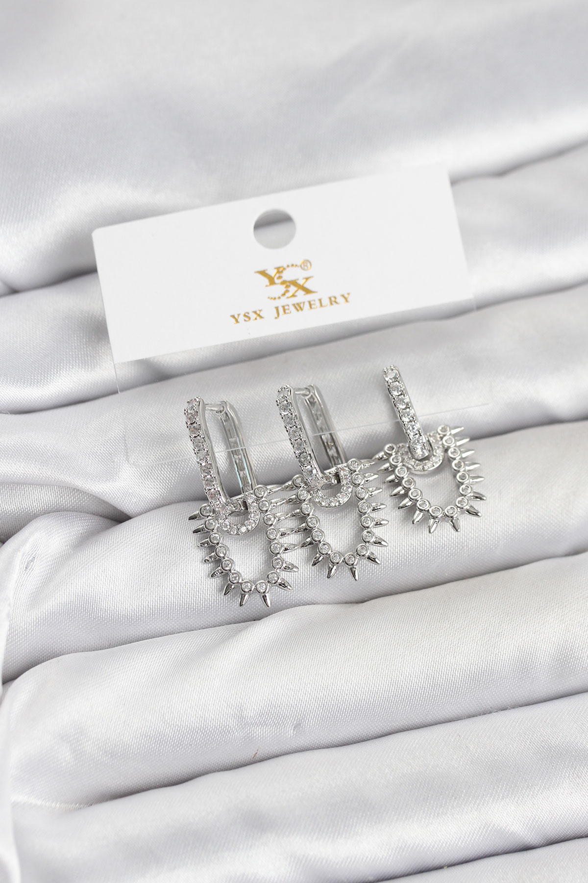 Pirinç Gümüş Renk Zirkon Taşlı Vintage Model YSX Trio Küpe Seti TJ-BKP11561