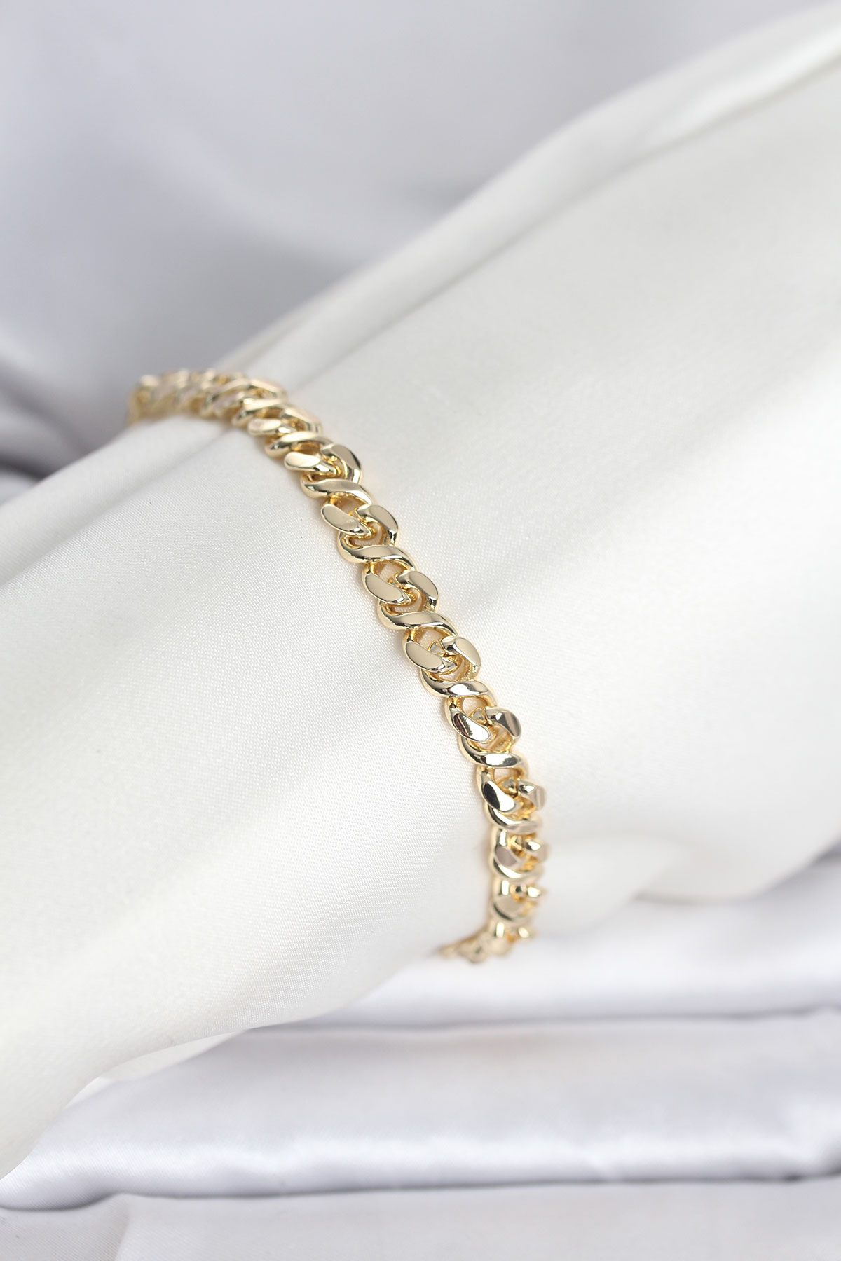 CM 14K Gold Renk Yassı Zincir Model Kadın Bileklik TJ-BB8305