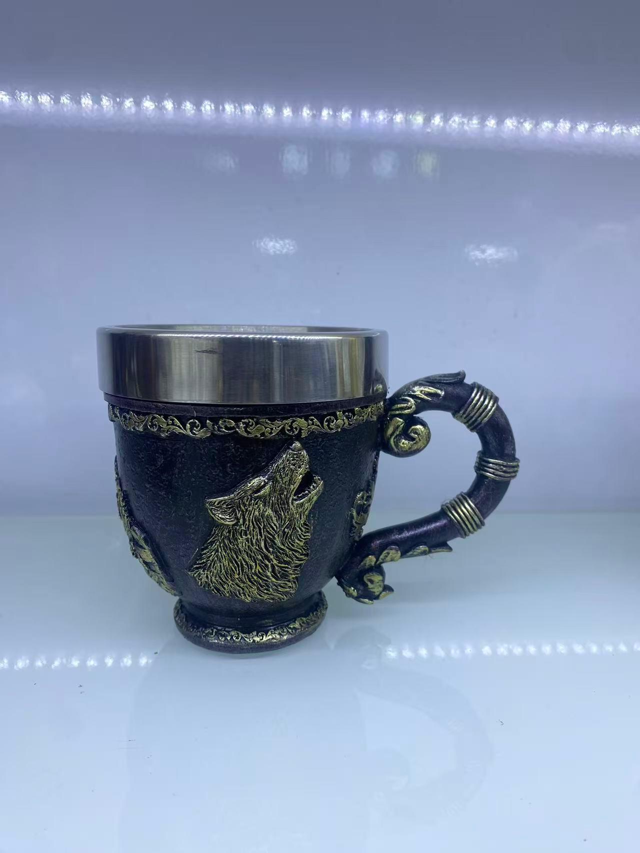 Kurt işlemeli Çelik Kupa Kod 6922